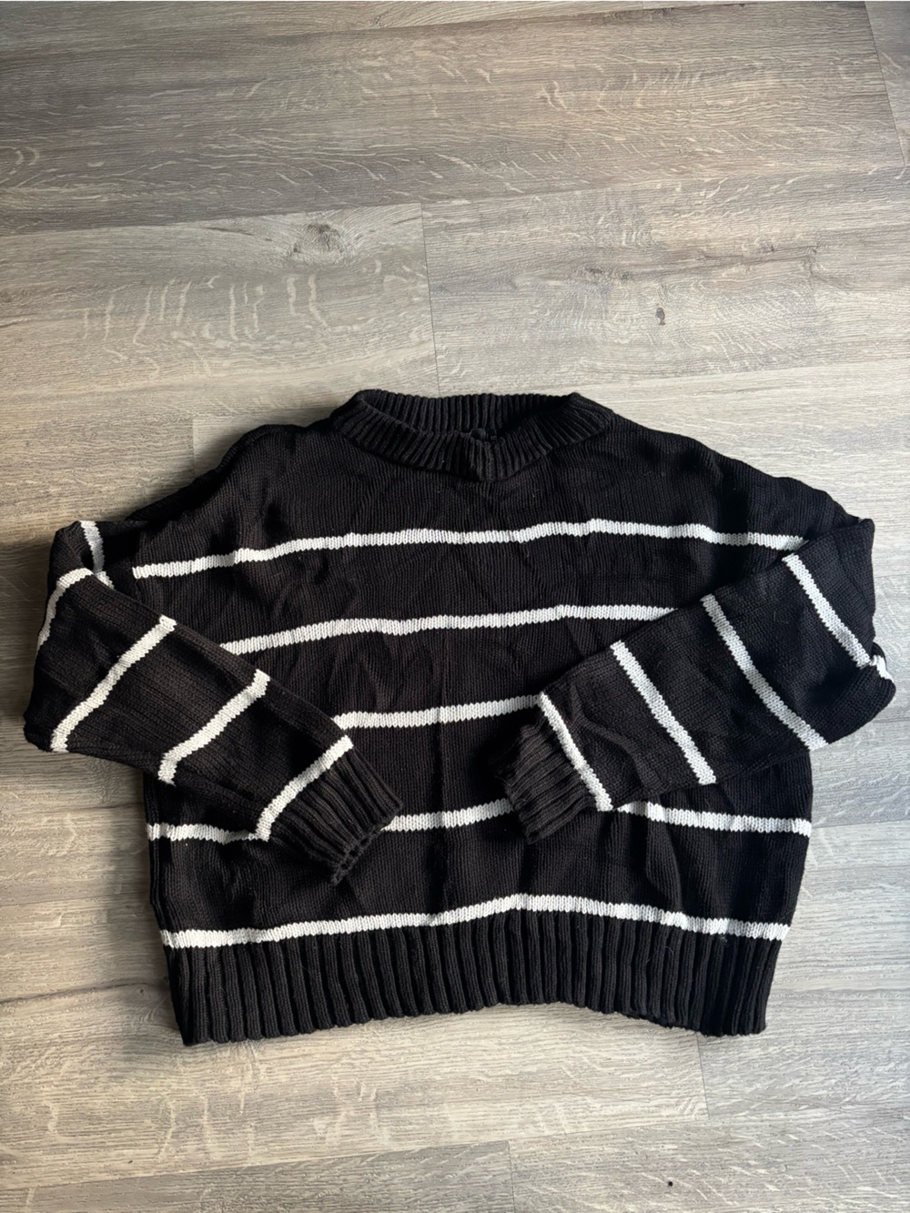 Made in Canada Black and White Striped 100% Cotton sweater Size small